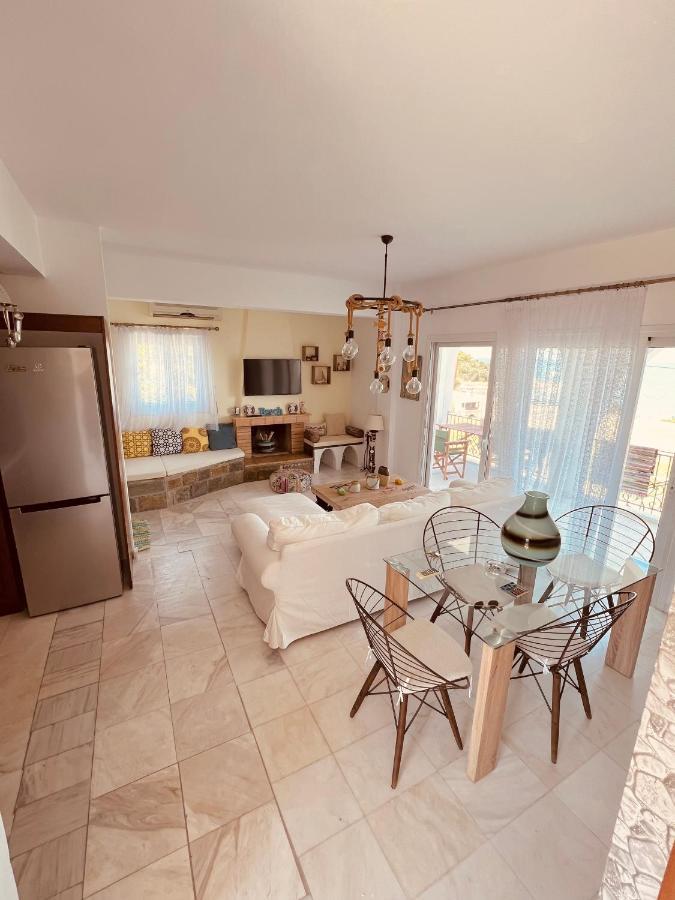 Apartamento Magic House At Halkida 1M From The Beach! Chalkís Exterior foto